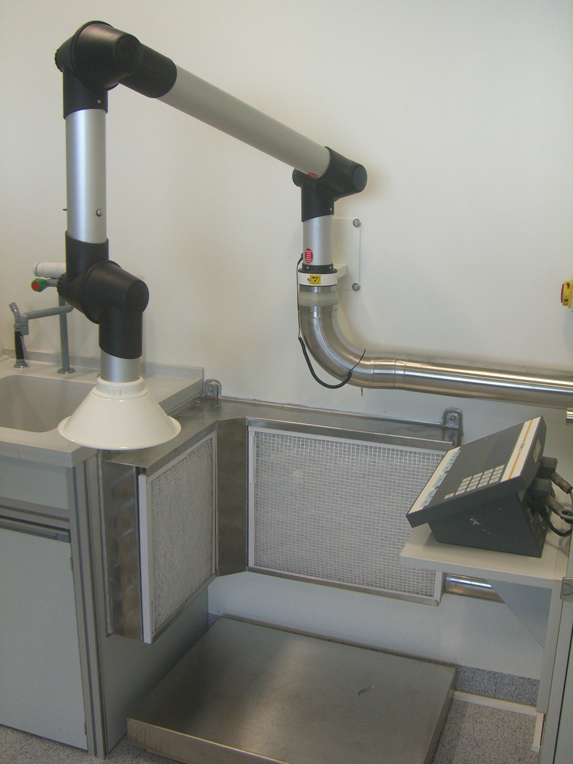 Suction arm for industry (animal meal)