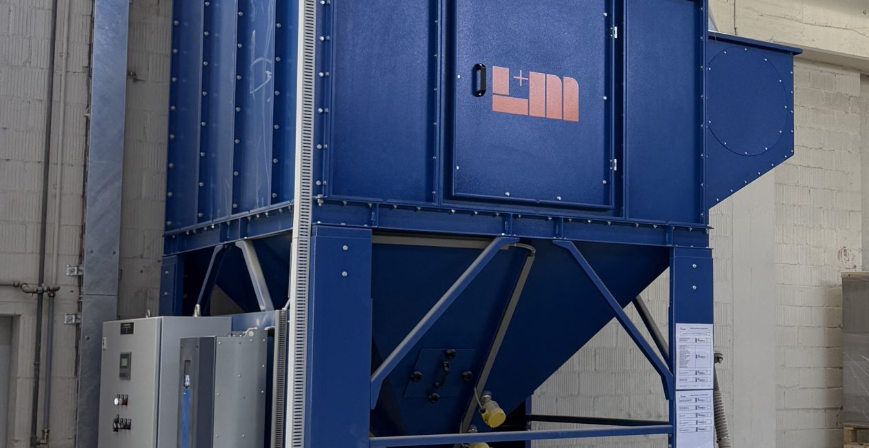 LM-absauganlage-variocell-fuer-referenz-bitumenrollen-herstellung